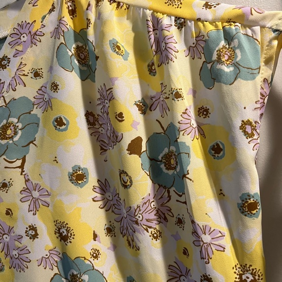 Loft floral cap sleeved blouse - Picture 4 of 5